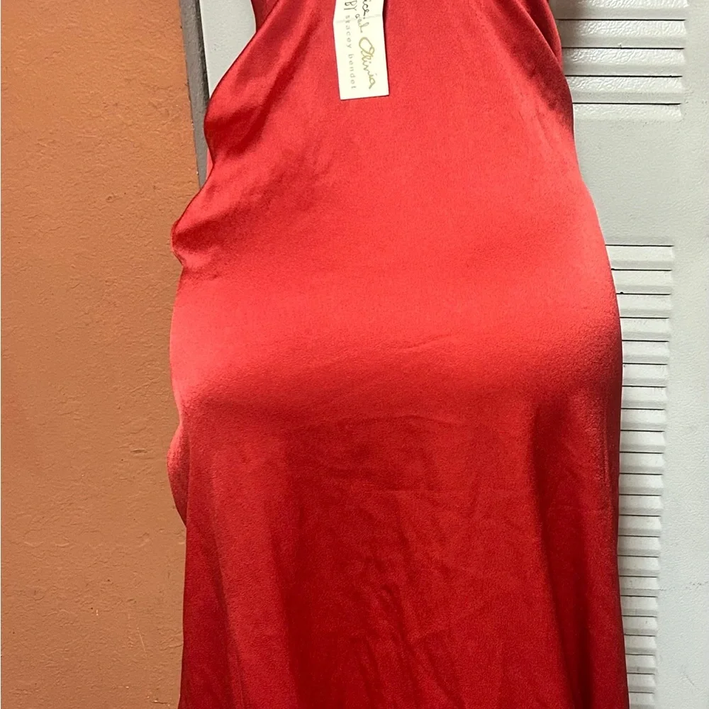 Alice + Olivia Vibrant Red One-Shoulder Dress - Picture 12 of 14